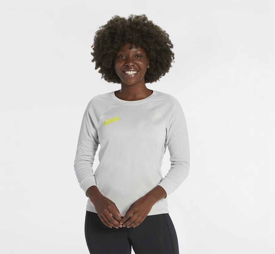 Hoka One One Performance 3/4 Sleeve - Women Tops - White,Australia ZGI-819354